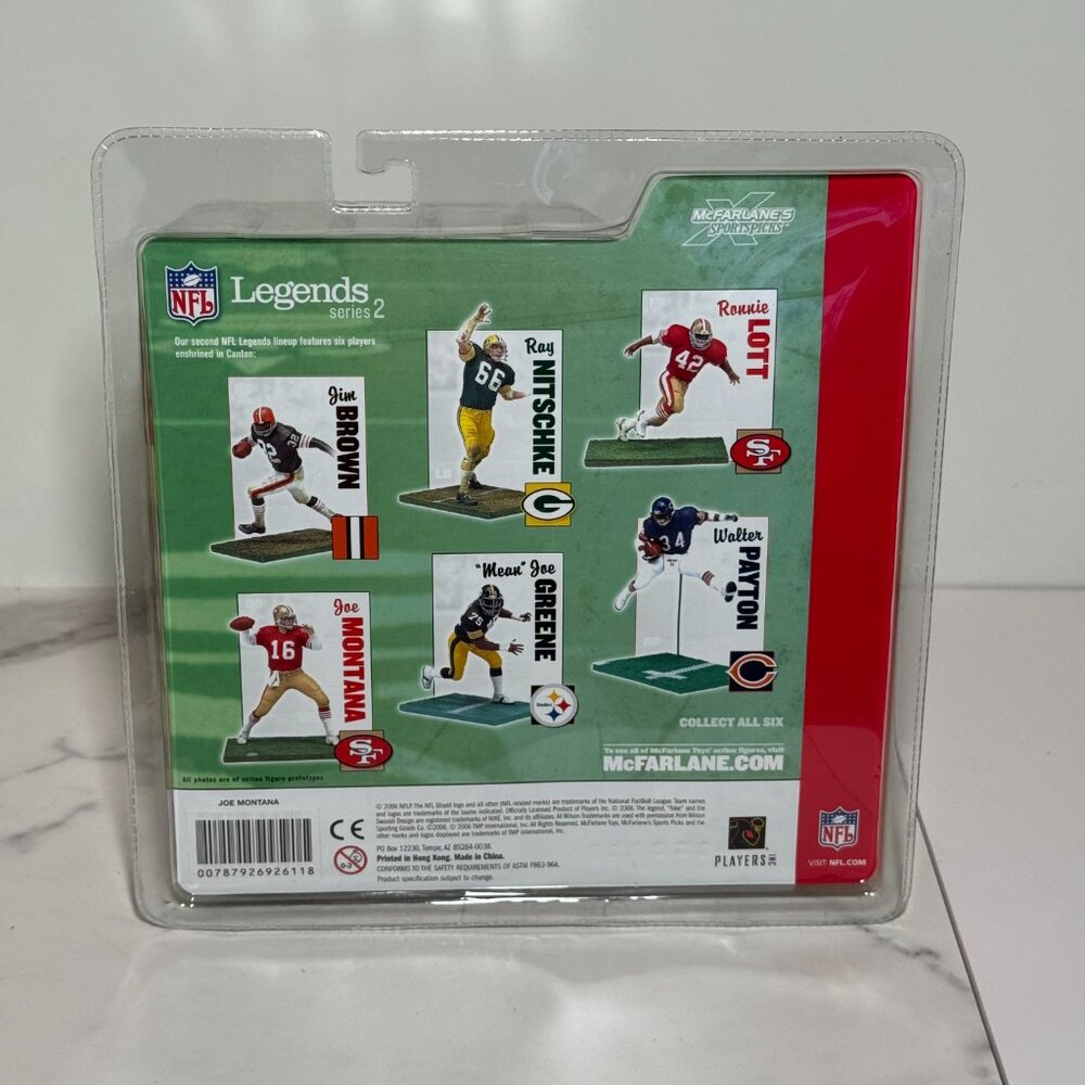 Joe Montana San Francisco 49ers McFarlane NFL Legends Series 2 – Red Jersey NIB - Picture 3 of 5